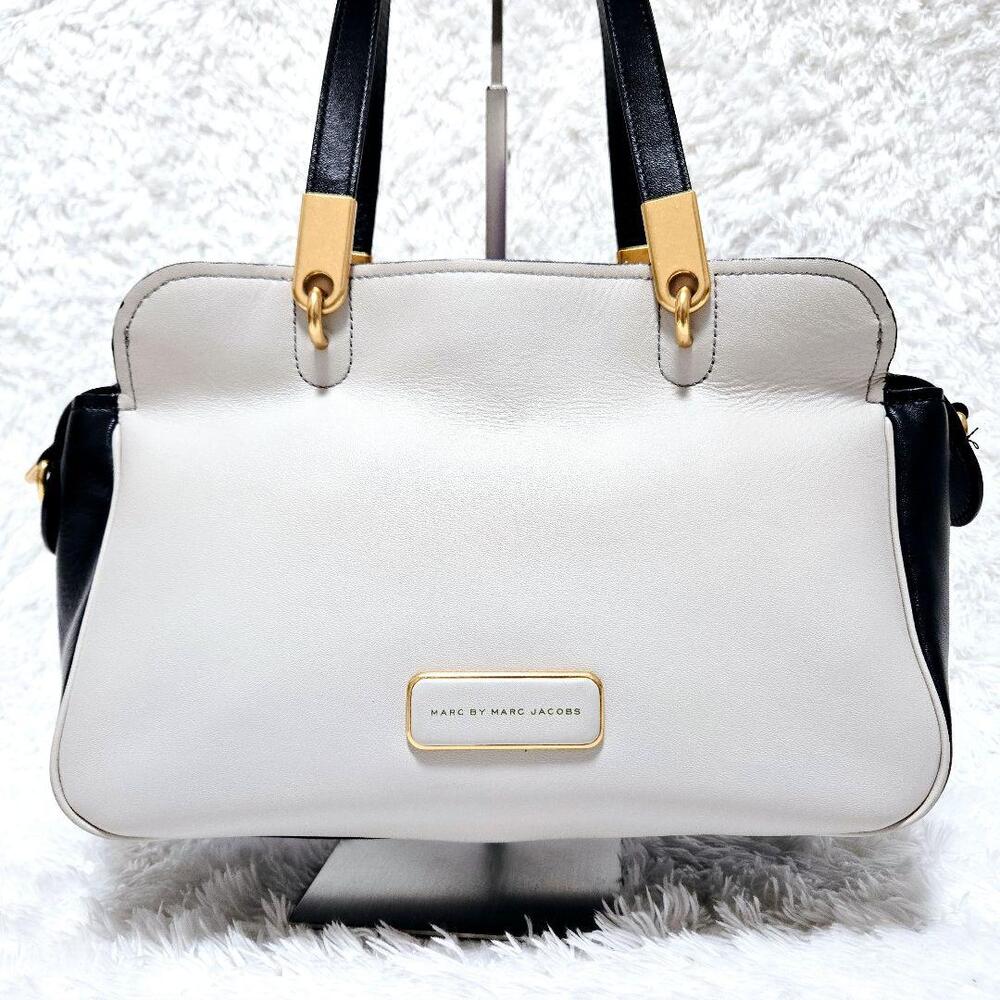 Marc by Marc Jacobs Cream & Black 2-Way Satchel Shoulder Bag